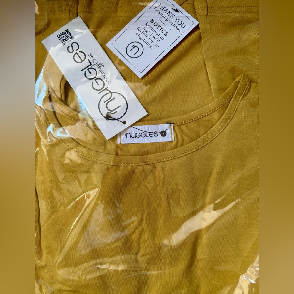 NUGGLES ~ Mustard 3/4 Sleeve Top